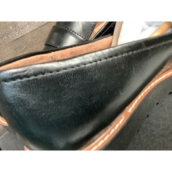 Naturalizer Women's 9W Black Leather Adiline Loafers Lugged Sole Slip On LB7-6 - Picture 7 of 13